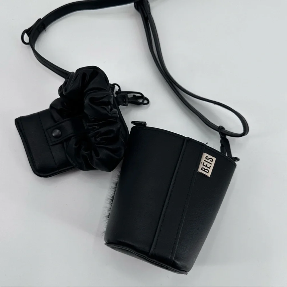 BEIS Black Travel‎ Drink Faux Fur Koozie Sling Bag Wallet Strap Accessory NWT